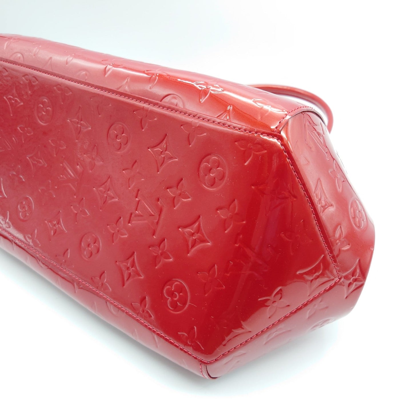 Louis Vuitton Sherwood GM Shoulder Bag Handbag Vernis Monogram Red