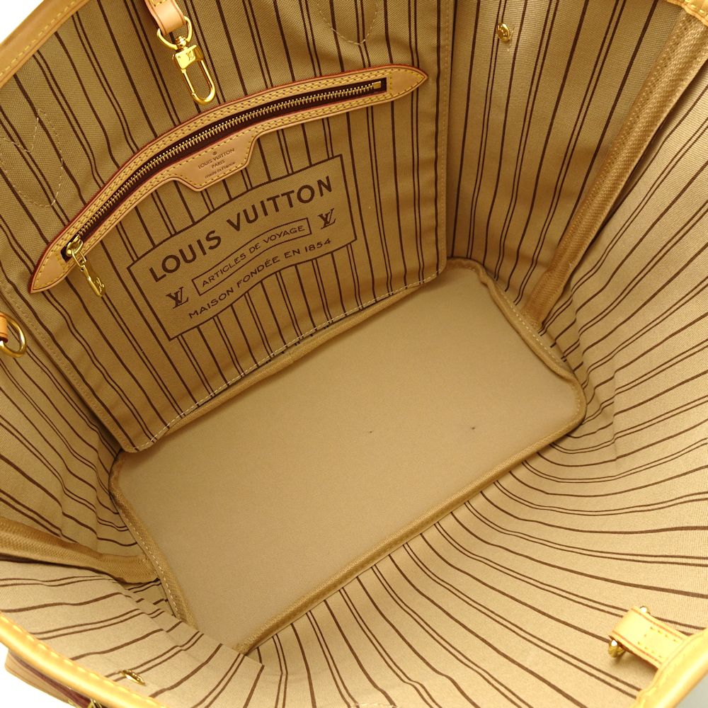 Louis Vuitton Monogram Neverfull MM Tote Bag