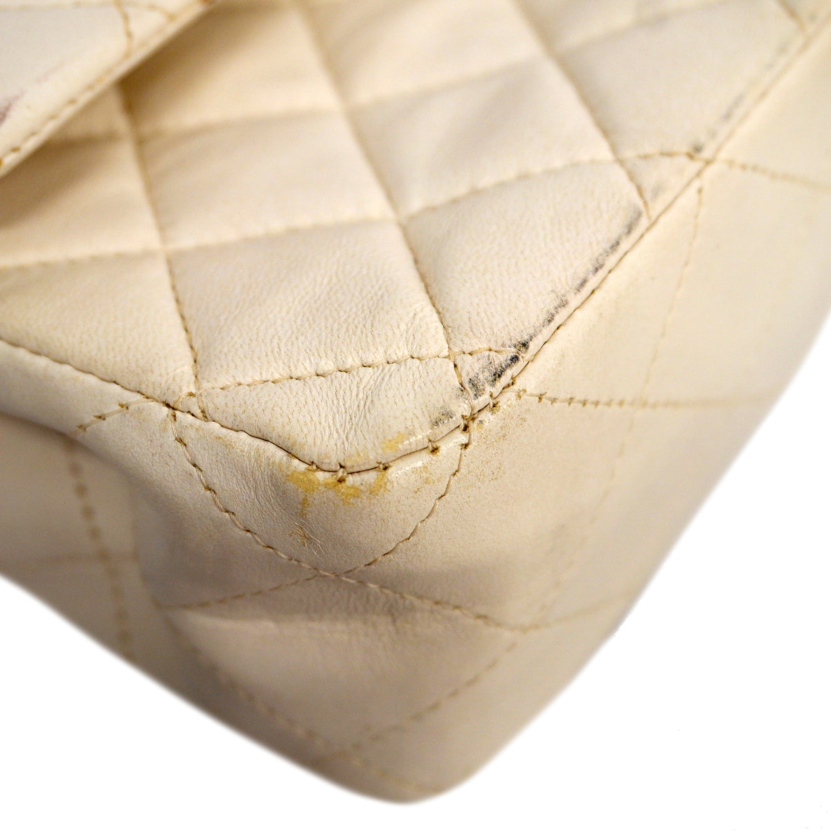 Chanel Shoulder Bag Matelasse Chain Lambskin White