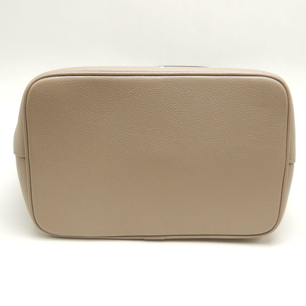Louis Vuitton NeoNoe Shoulder Bag Bicolor Tourtrell Creme