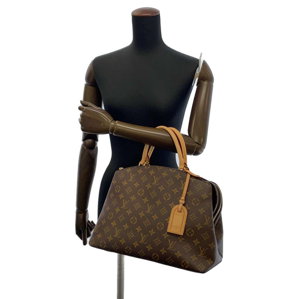 Louis Vuitton Handbag Monogram Grand Palais MM