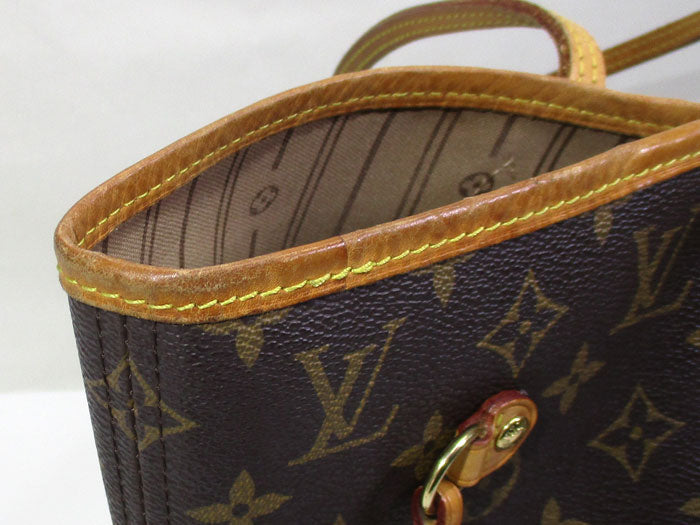 Louis Vuitton Neverfull MM Tote Bag Monogram