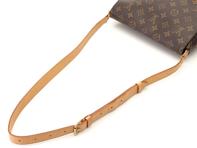 Louis Vuitton M tte Monogram