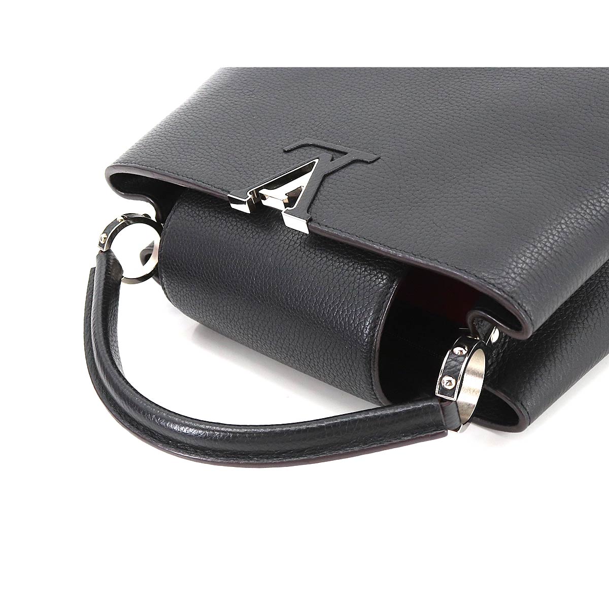 Louis Vuitton Capucines MM Shoulder Bag Taurillon Leather Black
