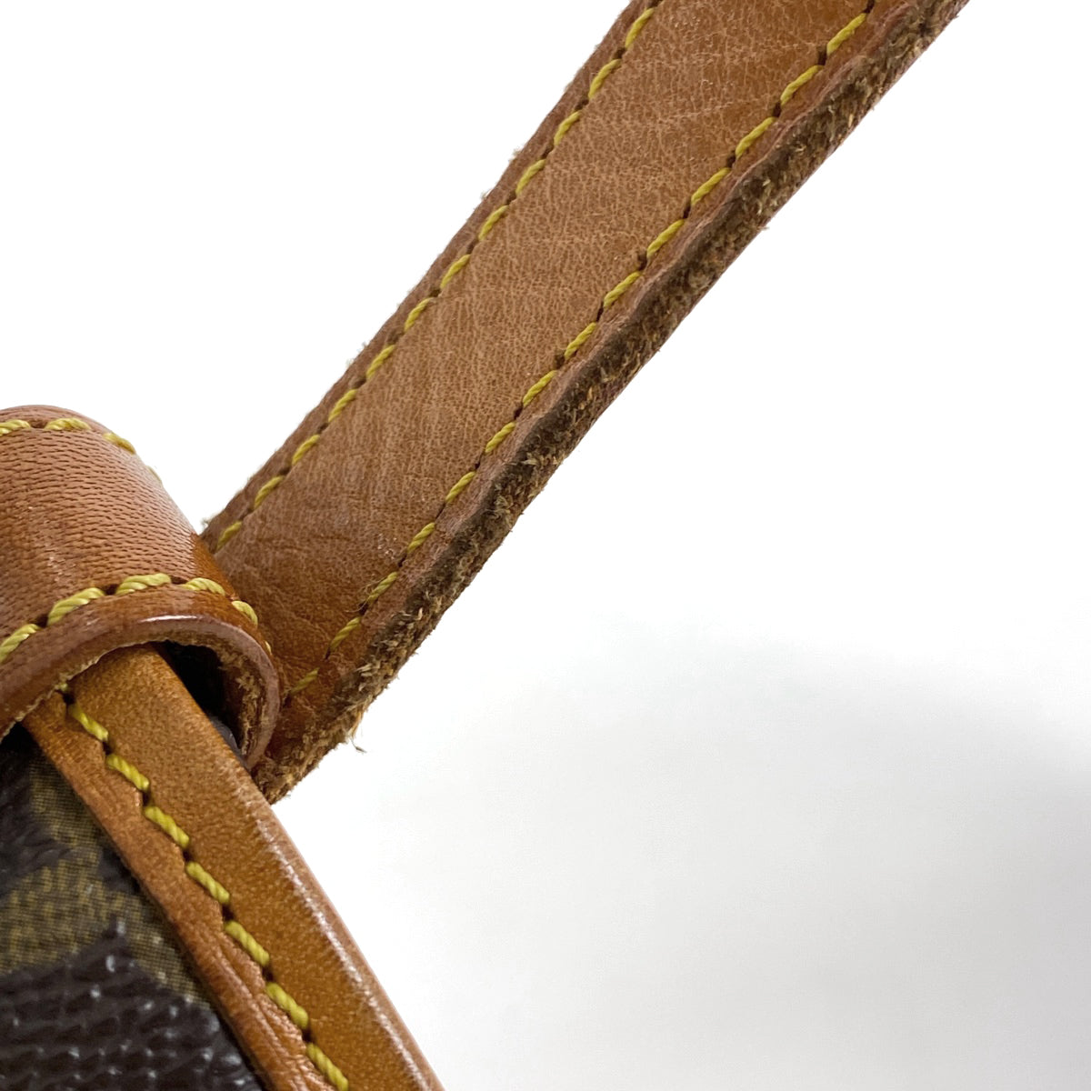 Louis Vuitton Saumur 30 Crossbody Shoulder Bag Monogram Brown