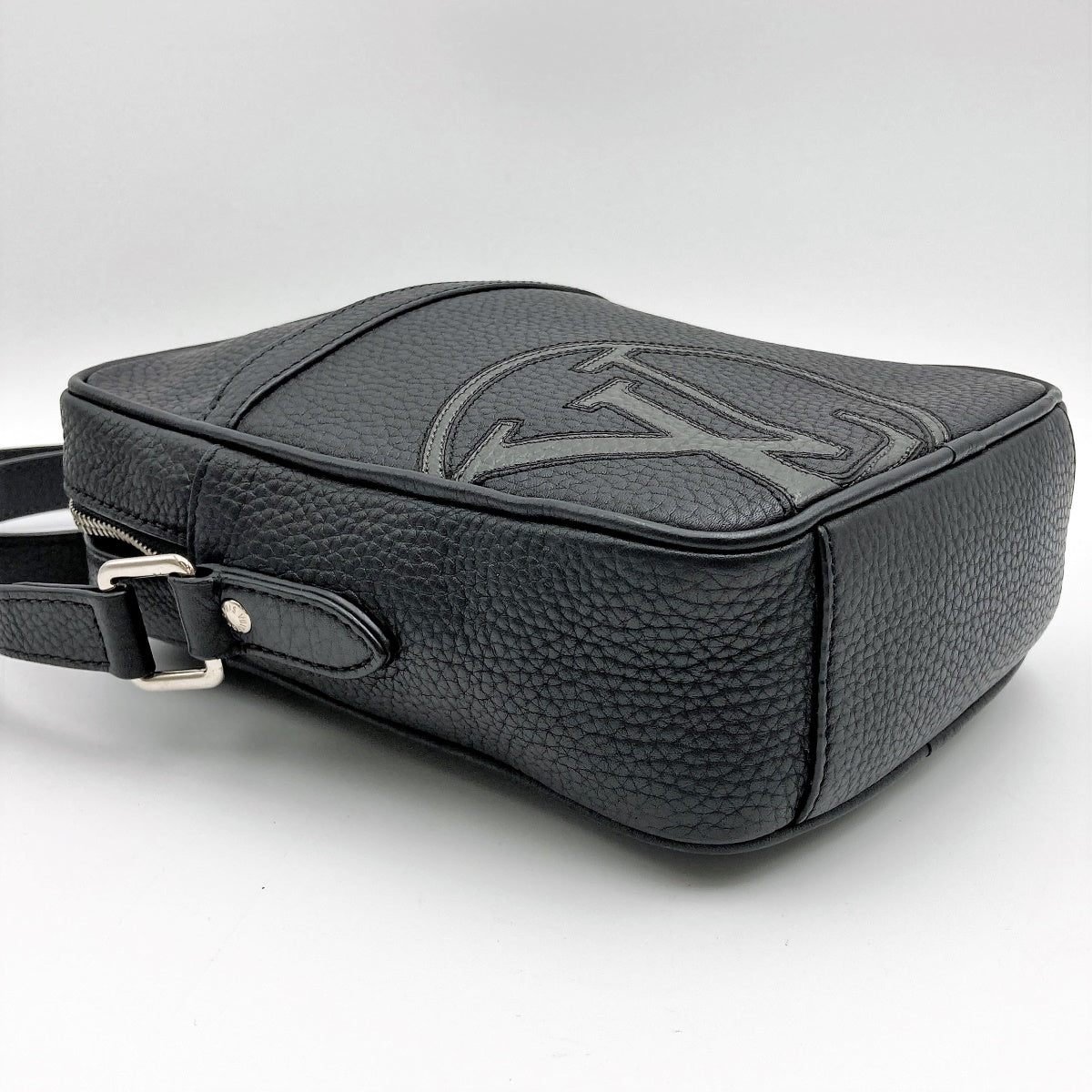 Louis Vuitton LV Circle Danube PM Shoulder Bag Black