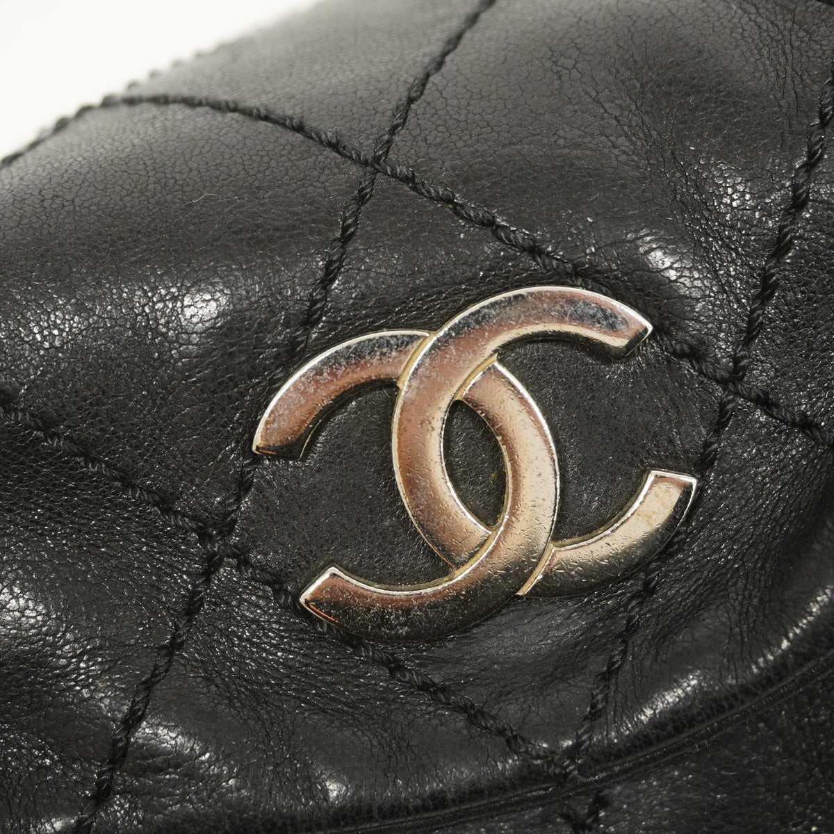 Chanel Handbag Matelasse Lambskin Black