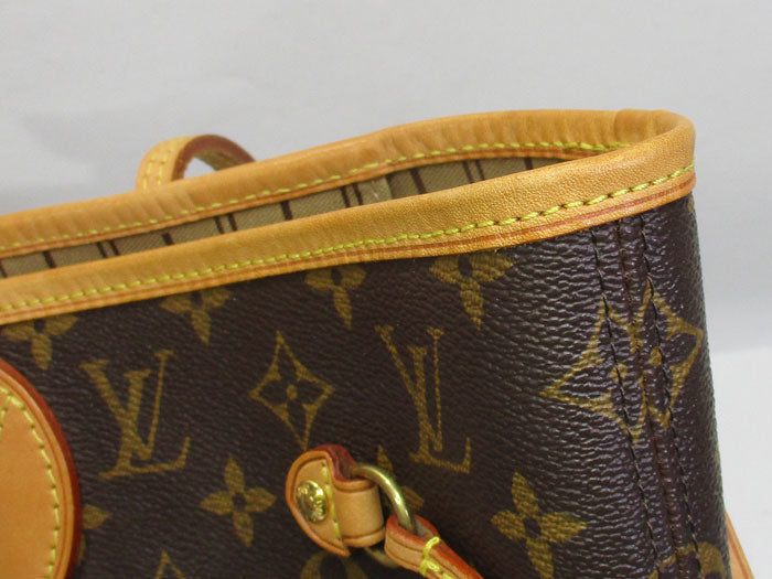 Louis Vuitton Neverfull MM Tote Bag Monogram