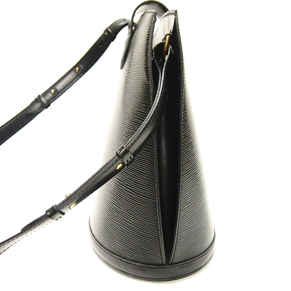 Louis Vuitton Epi Cluny Black Noir Shoulder Bag Shawl