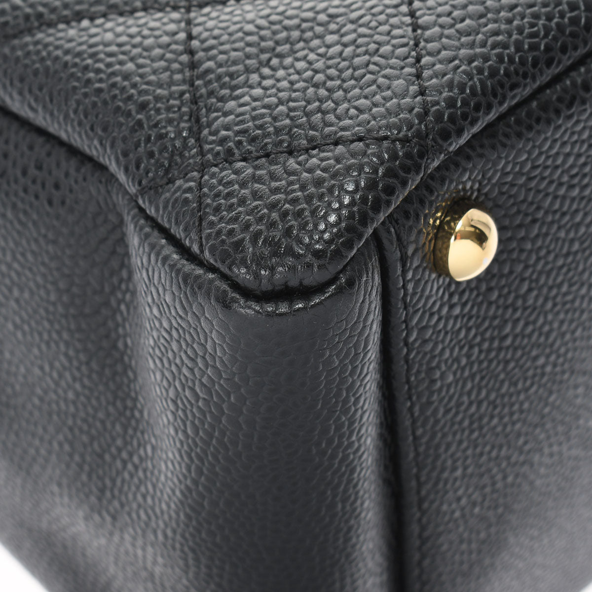 CHANEL Matelasse Black/Gold Hardware Caviar Skin Chain Tote Bag Handbag