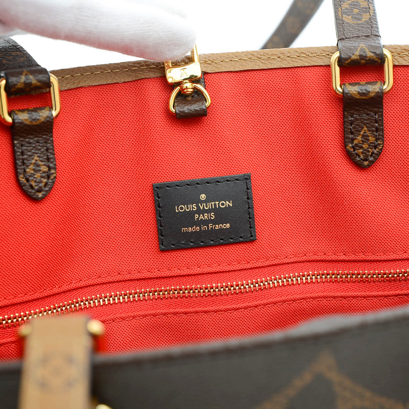 Louis Vuitton Monogram Giant Monogram Reverse On The Go MM 2way Bag