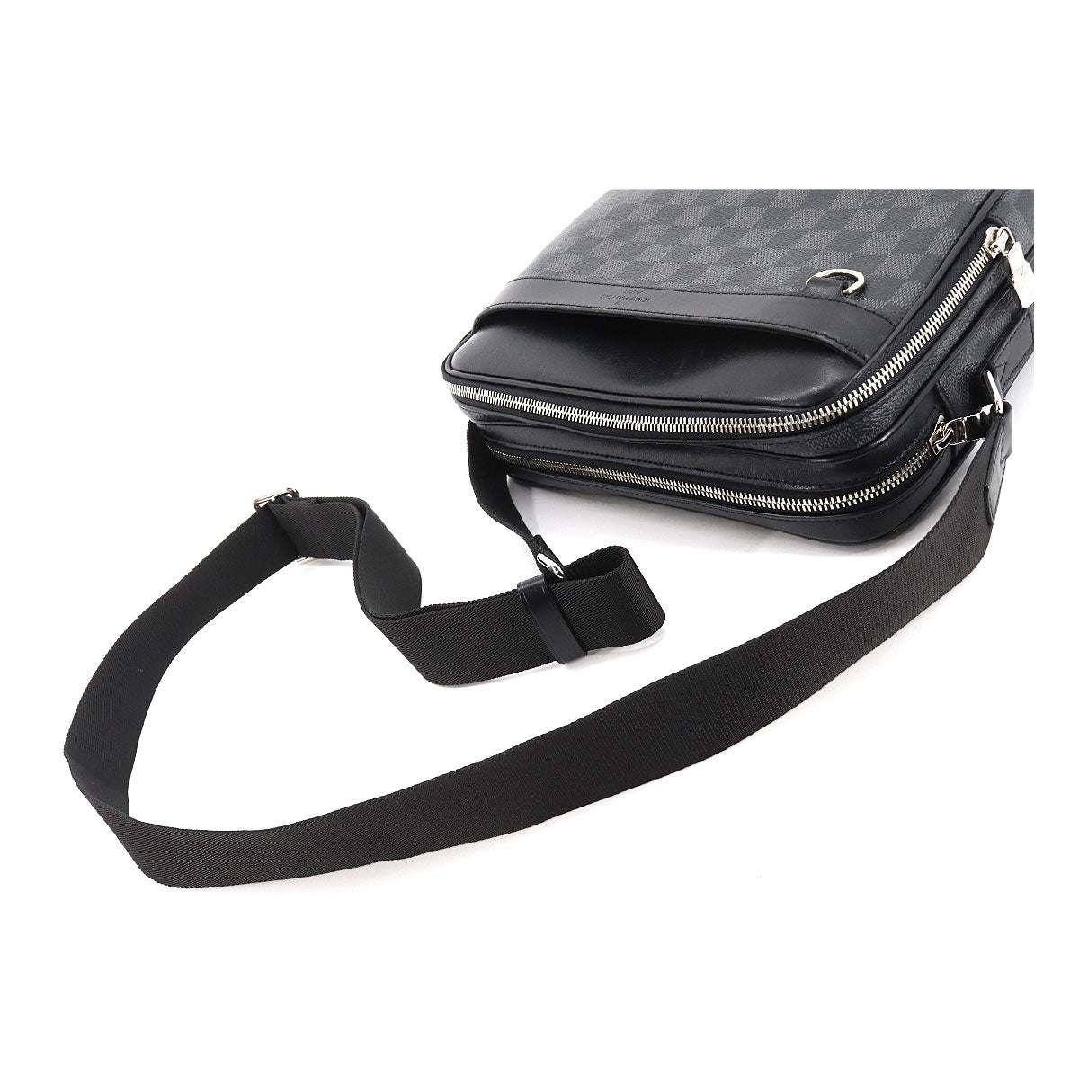 Louis Vuitton Damier Graphite Trocadero Messenger PM Shoulder Bag Black