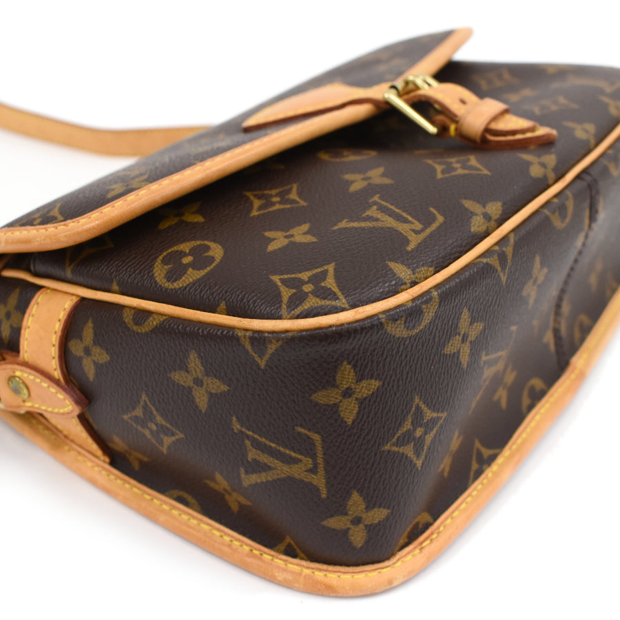 Louis Vuitton Sologne Crossbody Shoulder Bag Monogram