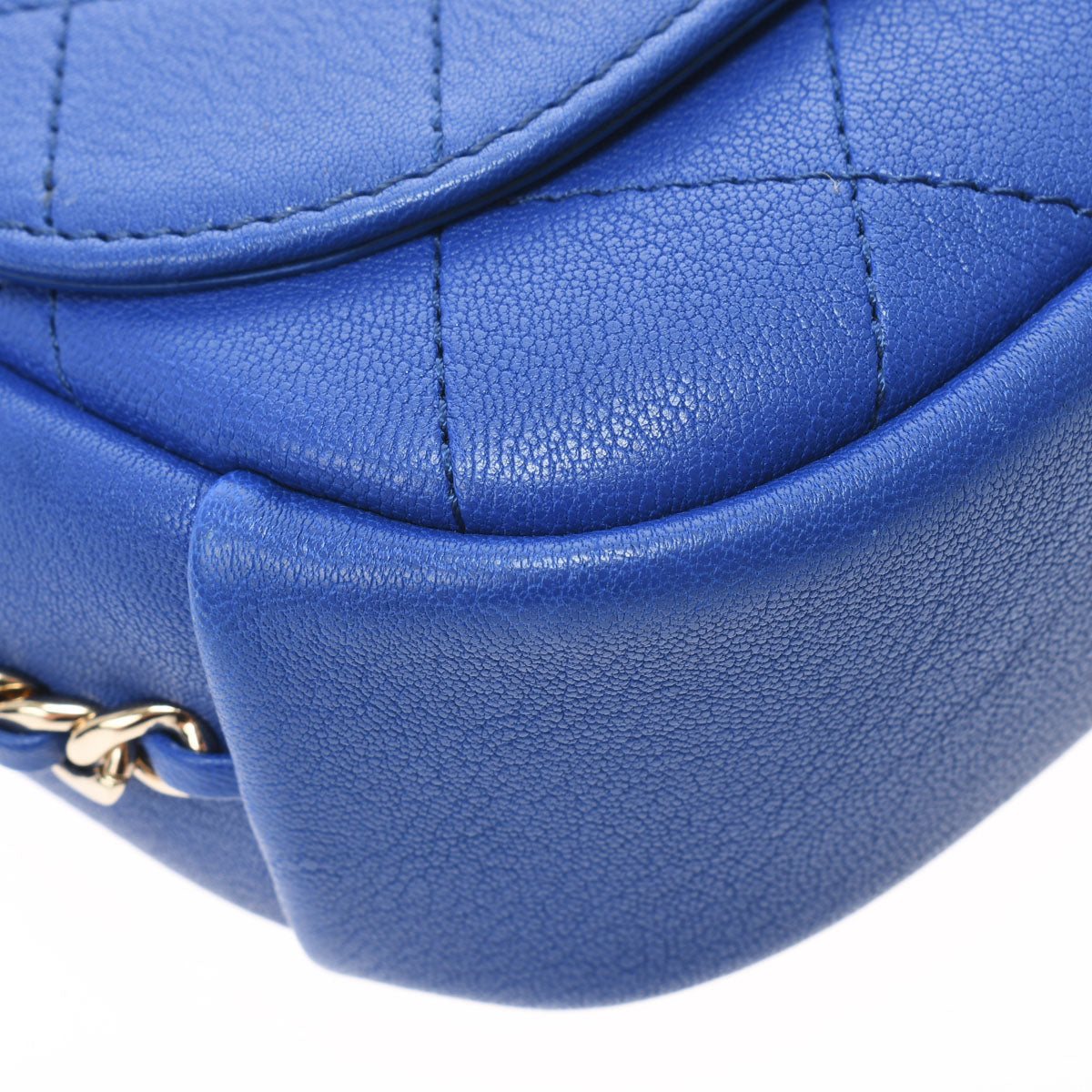 Chanel Chain Shoulder Blue Gold Hardware Calfskin Shoulder Bag