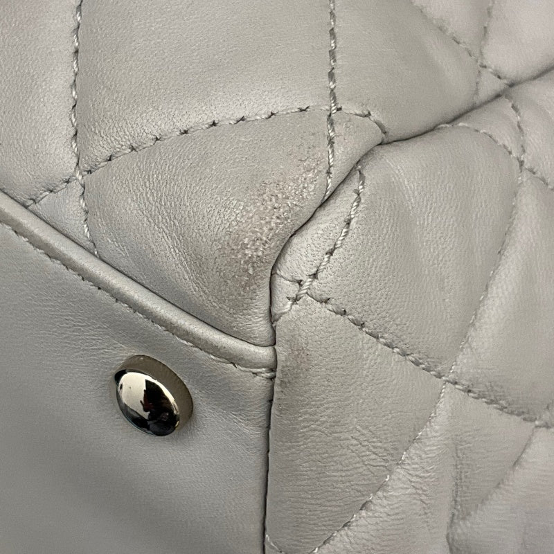 Chanel Matelasse Chain Tote Bag Light Gray Silver