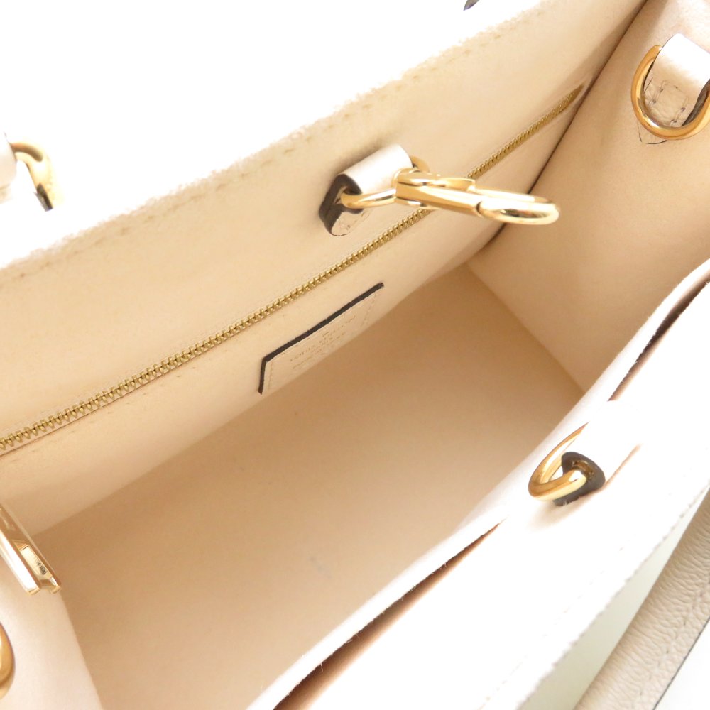 Louis Vuitton Amplant Bicolor On The Go PM 2WAY Bag Claim Creme