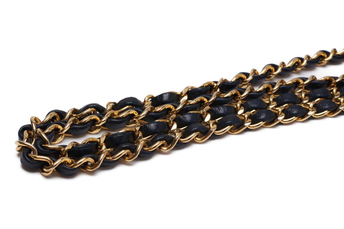 Chanel Matelasse Chain Lambskin Shoulder Bag Black