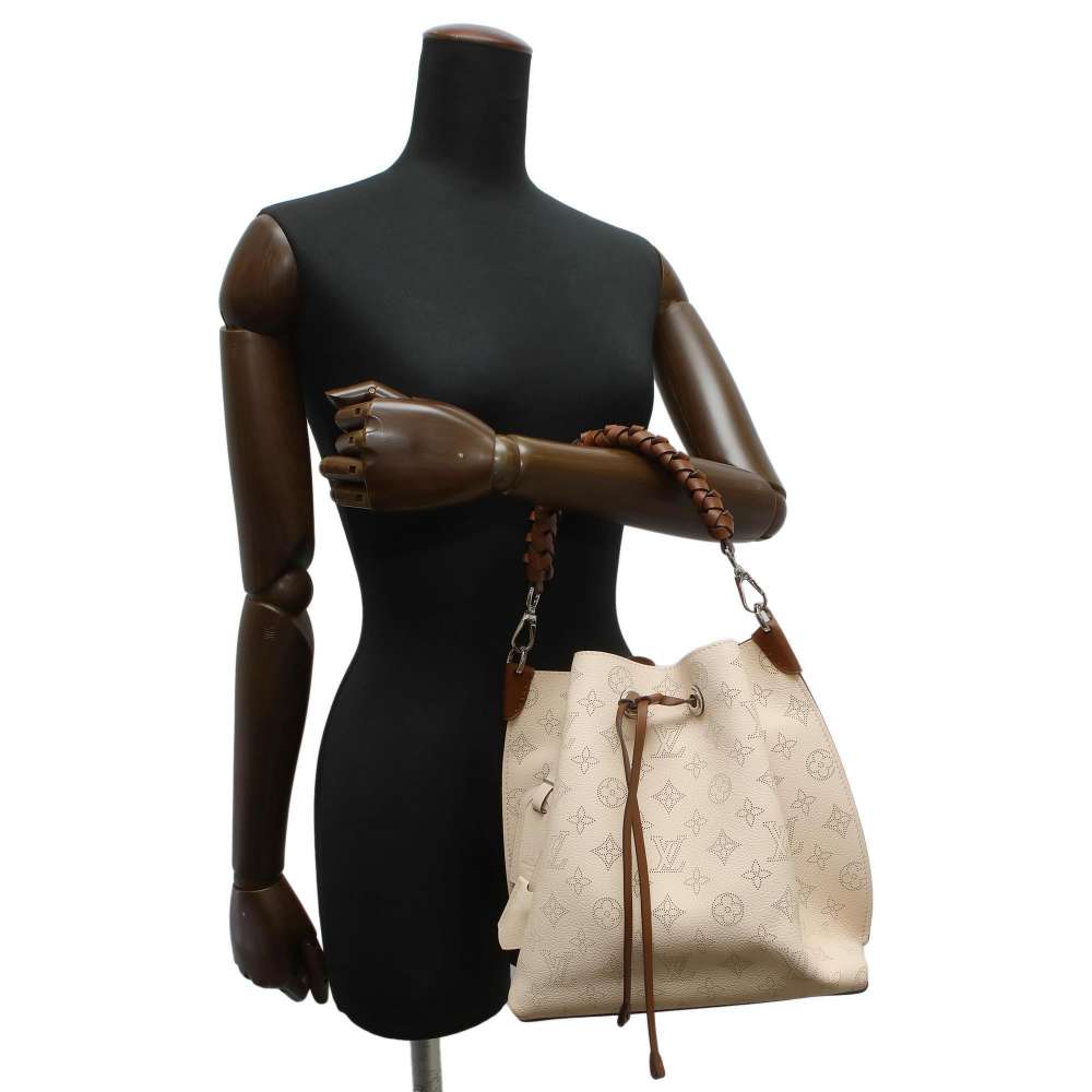 Louis Vuitton Girolata Shoulder Bag Mahina Leather