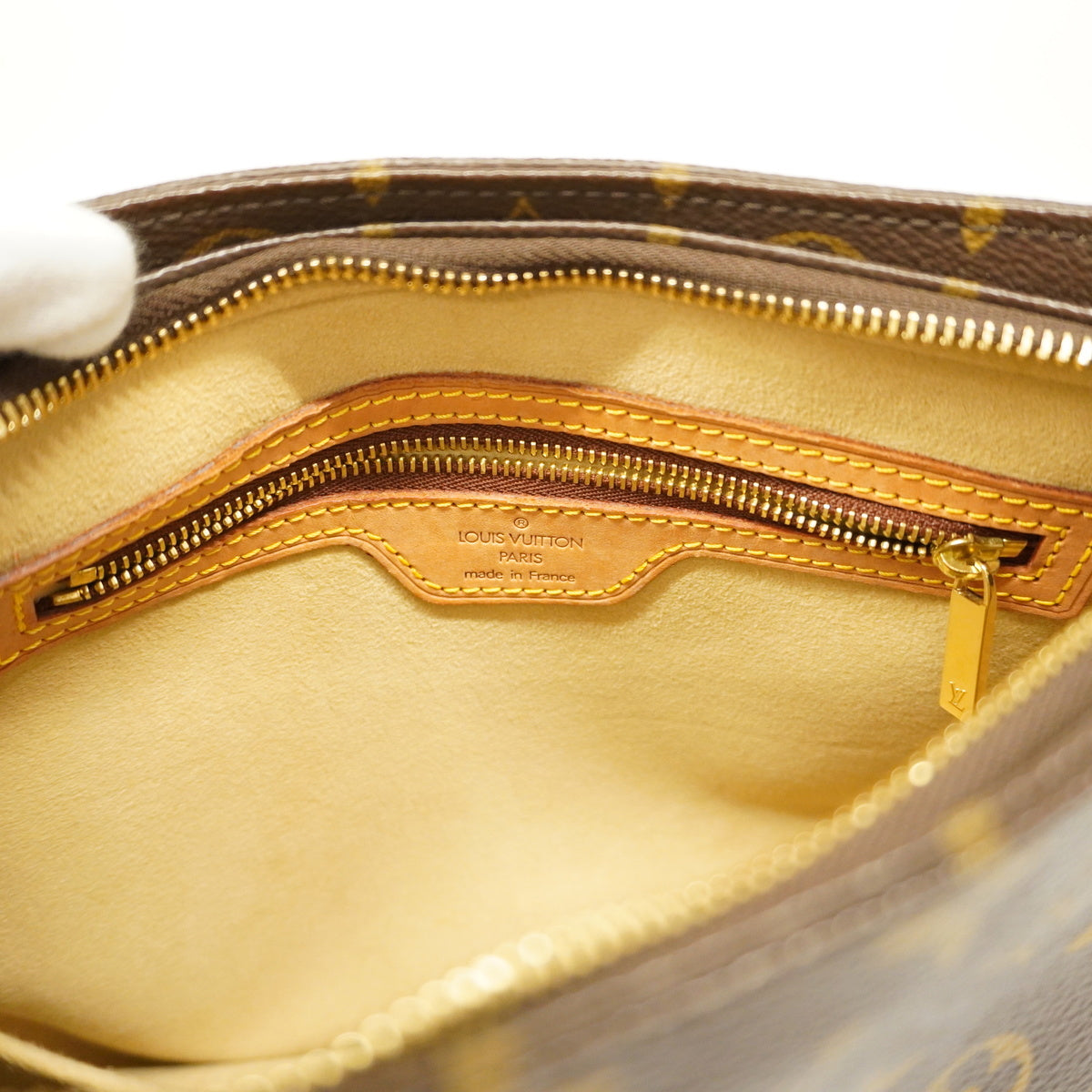 Louis Vuitton Shoulder Bag Monogram Looping MM
