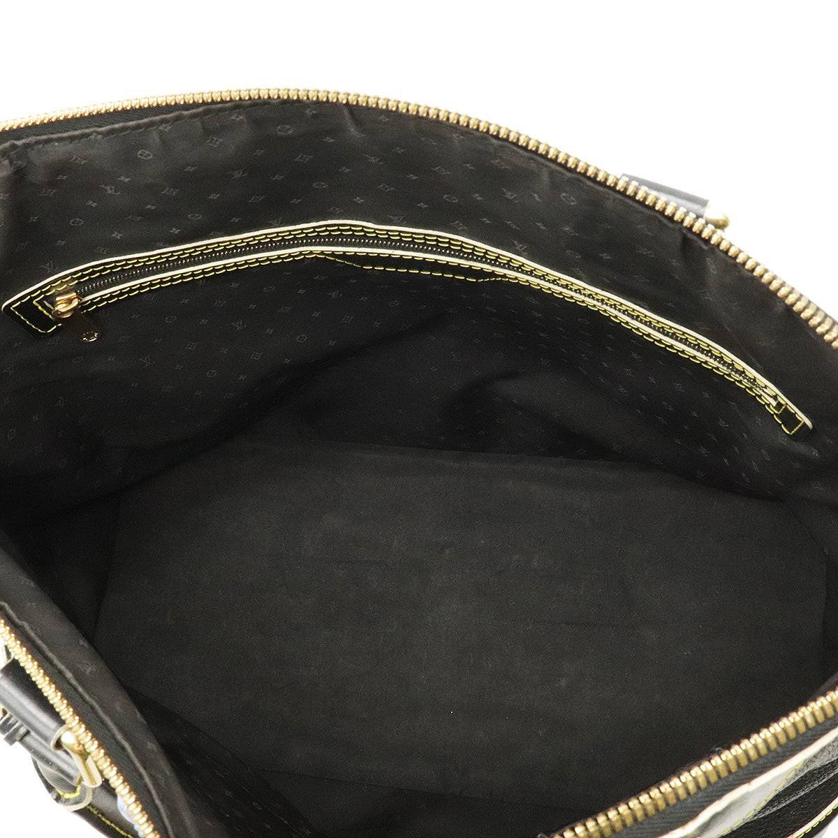 Louis Vuitton Suhari Lockit GM Shoulder Bag Leather Noir Black Black Gold Hardware