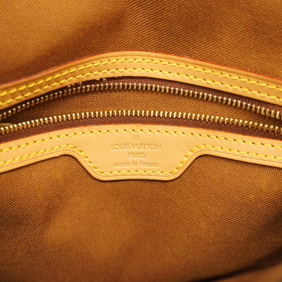 Louis Vuitton Shoulder Bag Monogram Mini Looping