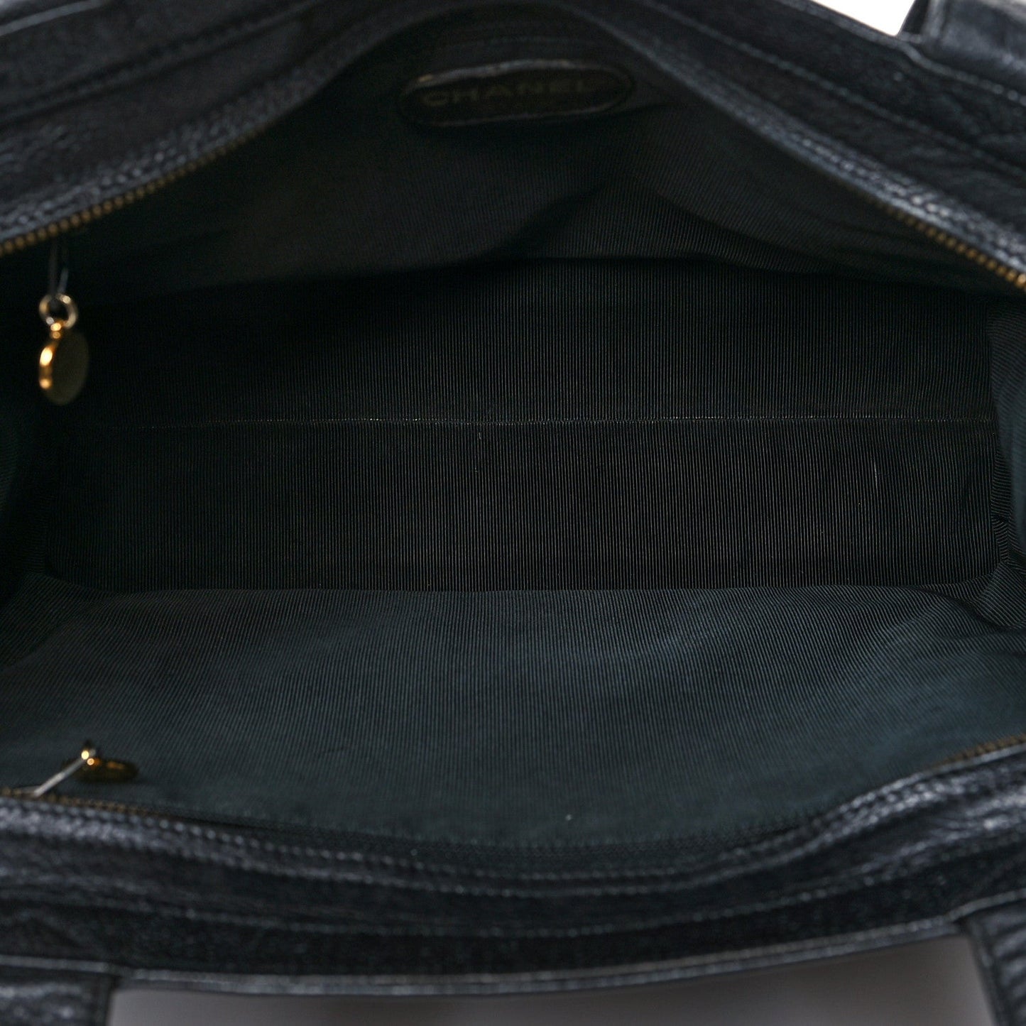 Caviar CC Tote Black