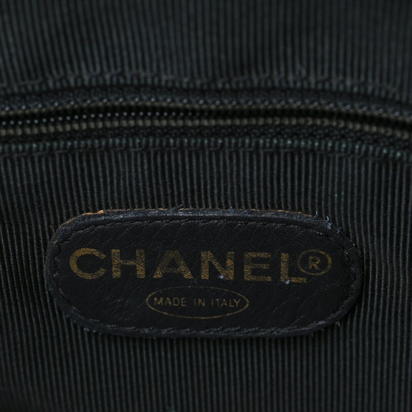 Caviar CC Shoulder Bag Black