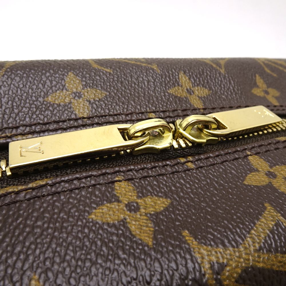 Louis Vuitton Monogram Cite MM Brown Shoulder Bag