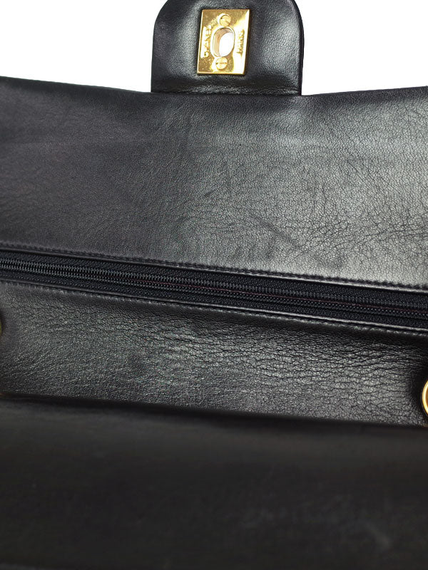 Chanel Matelasse Chain Shoulder Bag Black