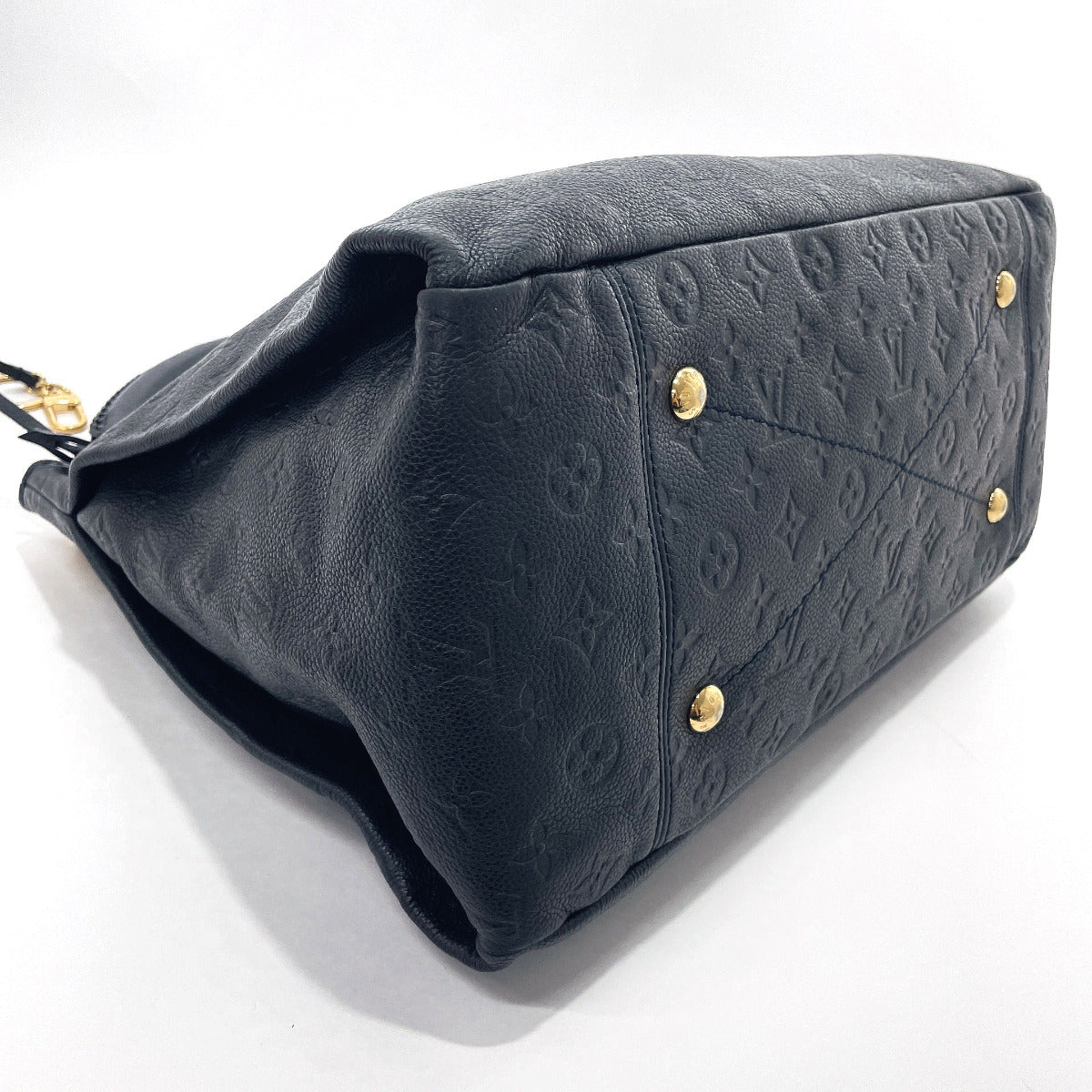 Louis Vuitton Artsy MM Handbag Monogram