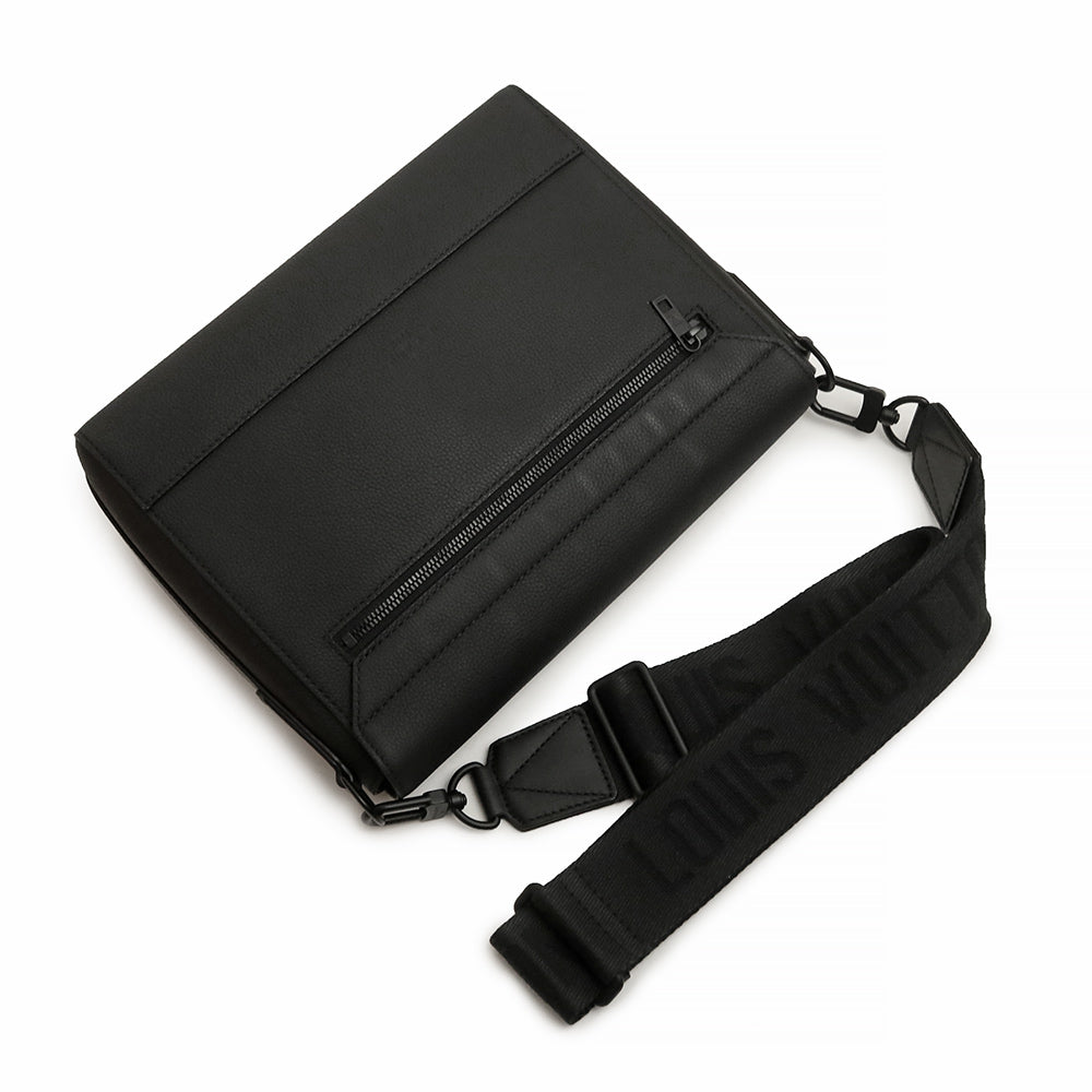 Louis Vuitton Aerogram Takeoff Messenger Shoulder Bag Diagonal Black