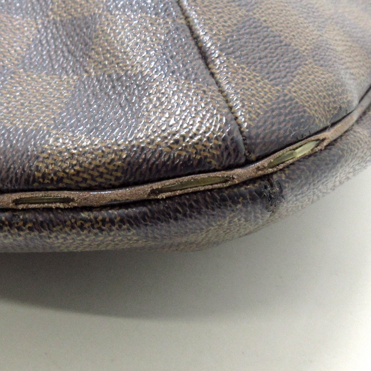 Louis Vuitton Bloomsbury GM Shoulder Bag Ebene Damier Canvas