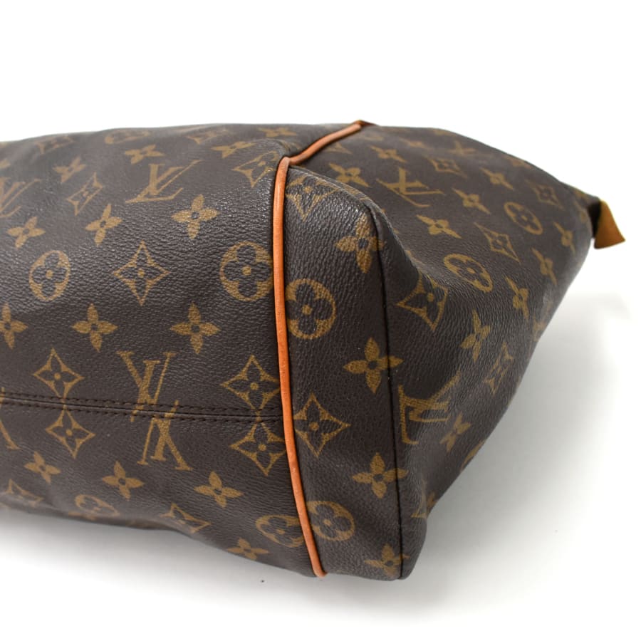 Louis Vuitton Totally MM  Monogram Canvas  Leather Shoulder Bag