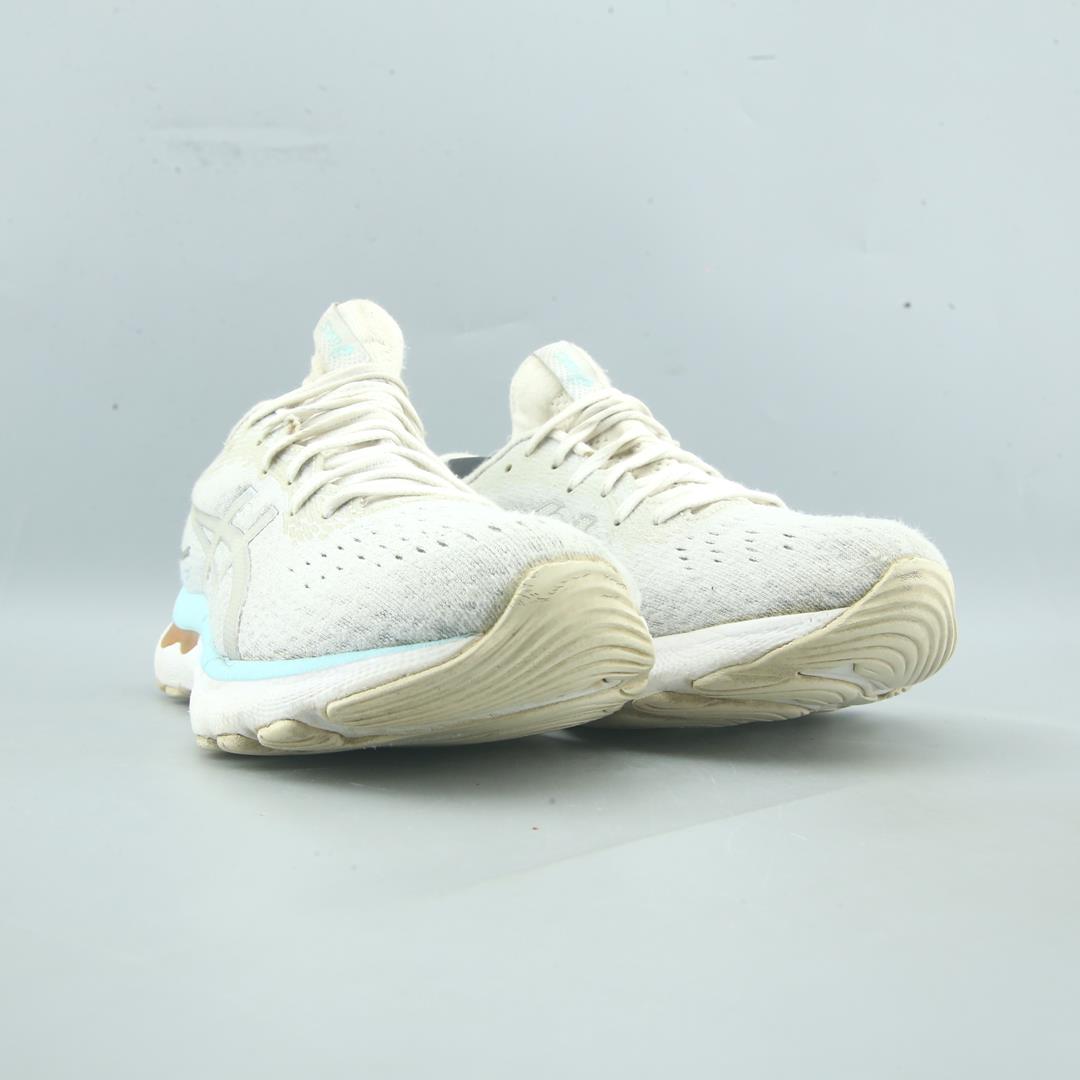 ASICS GEL-NIMBUS 24