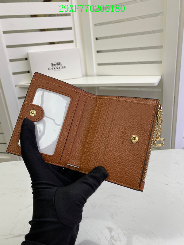 Amelia - CAH Wallet - 027