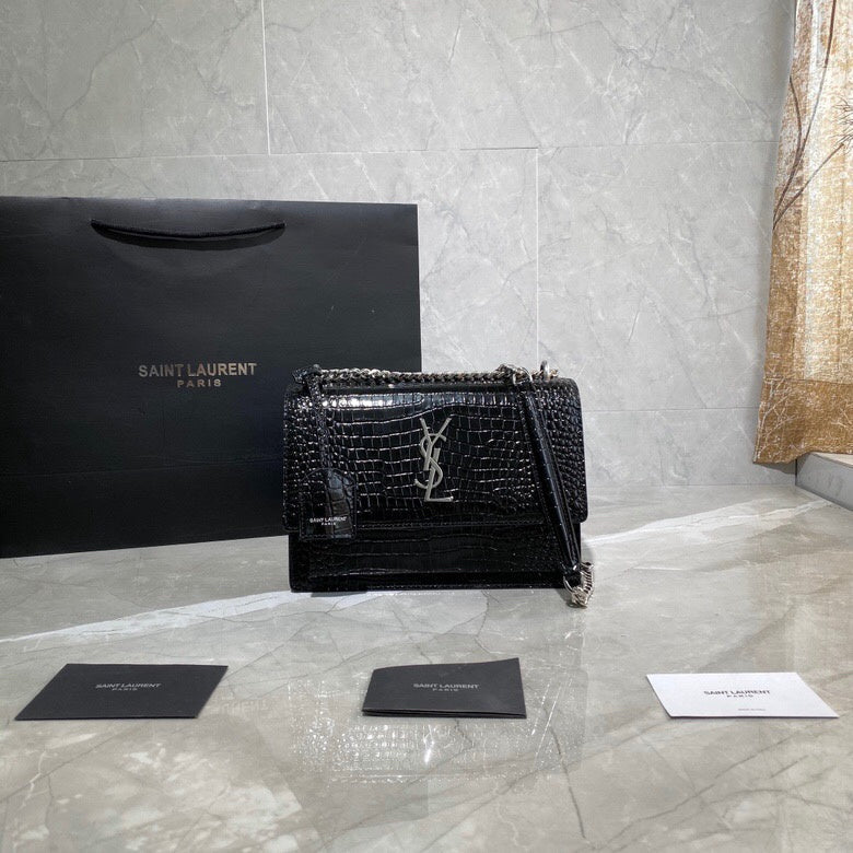 Amelia - YSL Bag - 4024