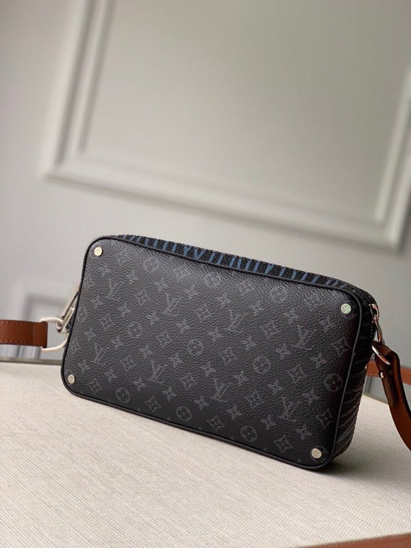 Fan Fashion Lu-Vi bags - 17736