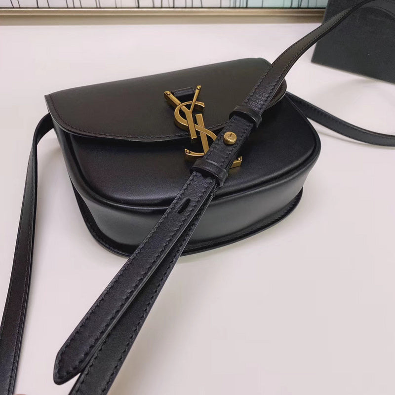 Amelia - YSL Bag - 3836