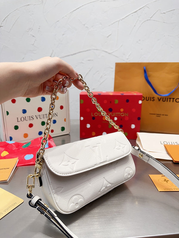 Amelia - LV Bags - 14397