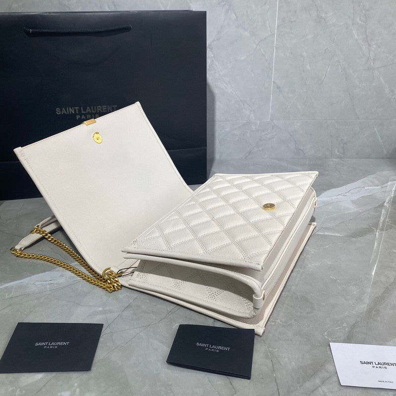 Amelia - YSL Bag - 4090