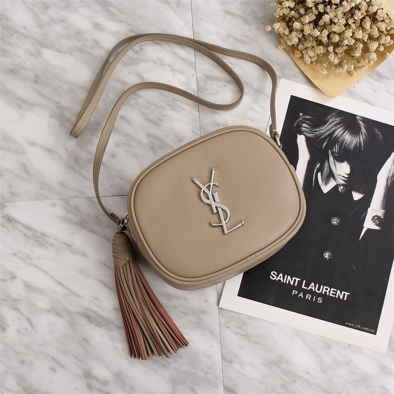 Amelia - YSL Bag - 2558