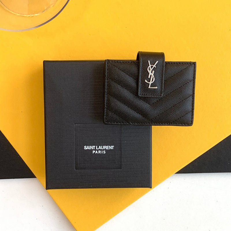 Amelia - YSL Bag - 3738