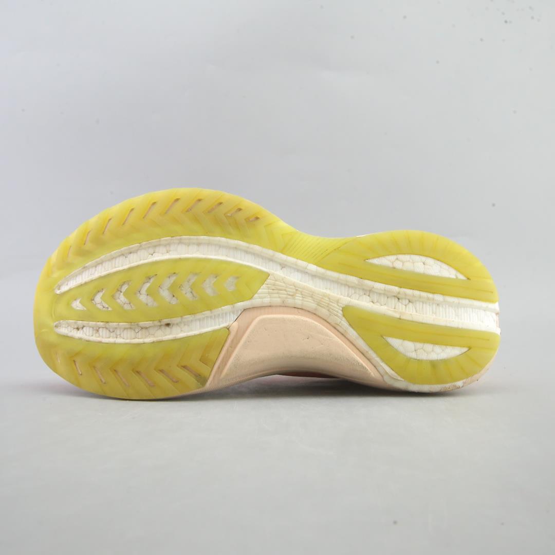 SAUCONY TEMPUS