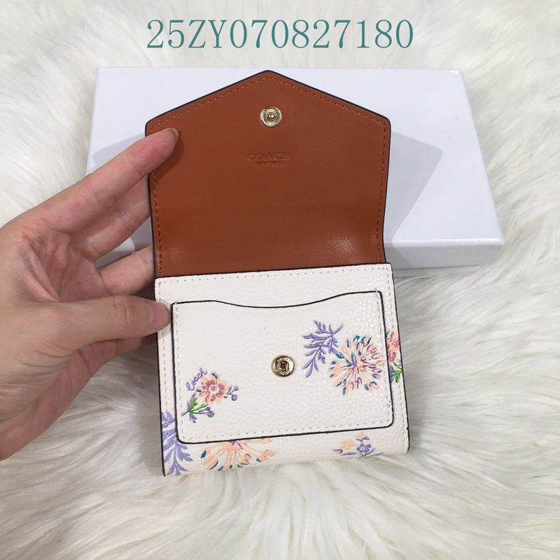 Amelia - CAH Wallet - 156