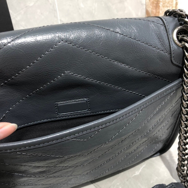 Amelia - YSL Bag - 4050