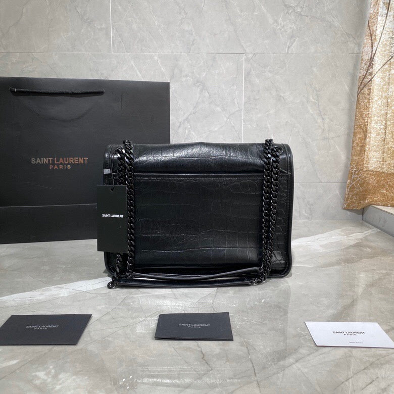 Amelia - YSL Bag - 4046