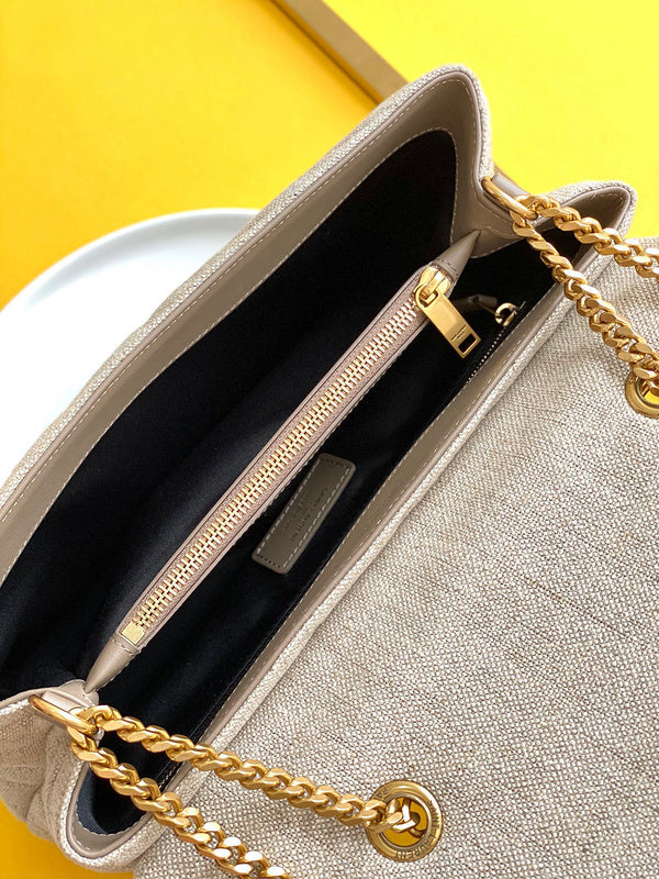 Amelia - YSL Bag - 4136