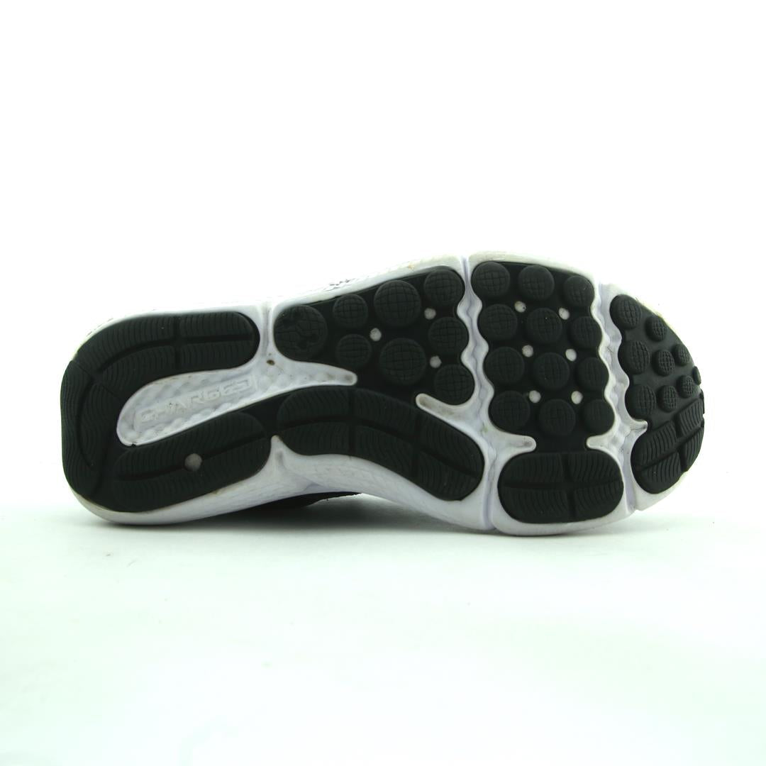UNDER ARMOUR CHARGED ASSERT 10