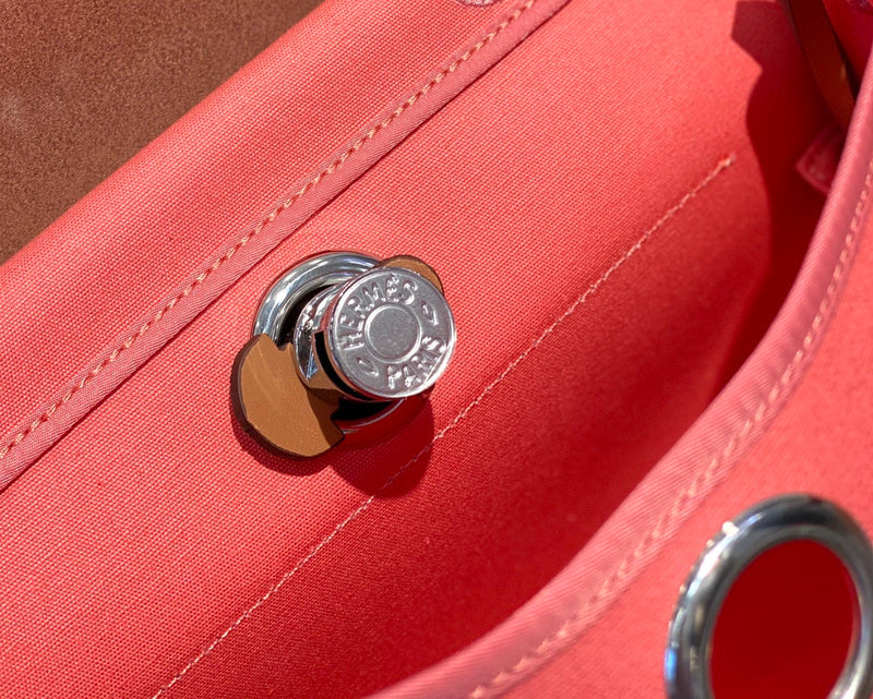 LO - HMS Luxury Bags - 520
