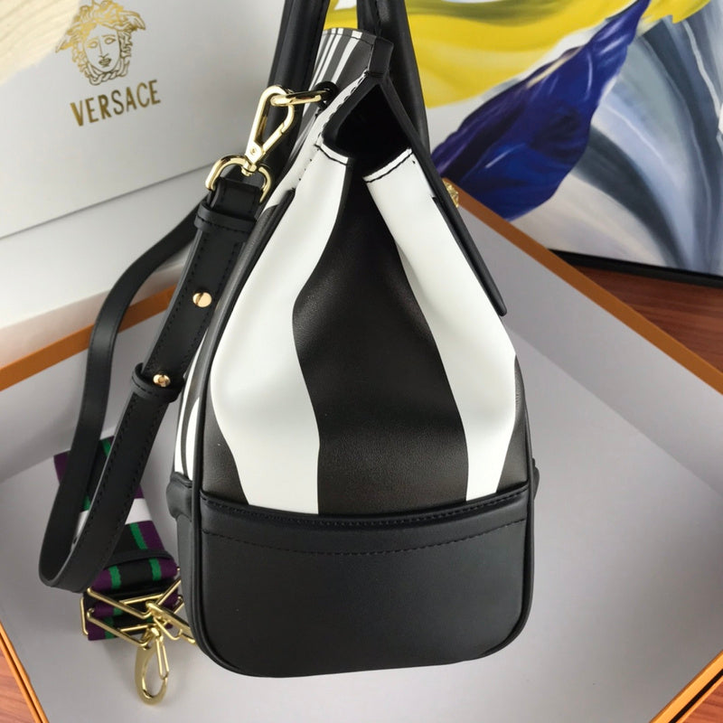 Amelia's Bag Gallery - VAR Bags - 293